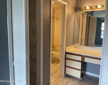 1712 Valcourt Street Nw - Photo Thumbnail 16