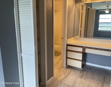 1712 Valcourt Street Nw - Photo Thumbnail 15