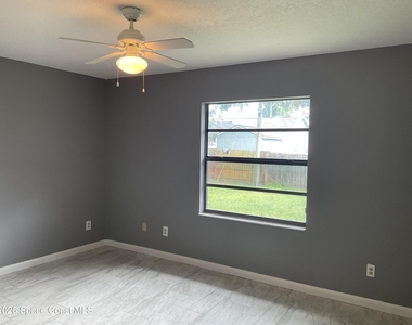 1712 Valcourt Street Nw - Photo Thumbnail 25