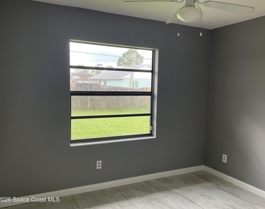 1712 Valcourt Street Nw - Photo Thumbnail 29