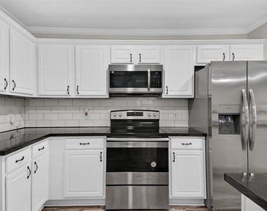 38 Wineberry Place - Photo Thumbnail 7
