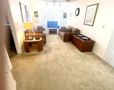 3230 Beach View Way - Photo Thumbnail 2