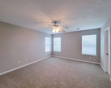 20759 Cypress Crescent Lane Lane - Photo Thumbnail 19
