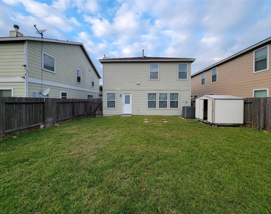 20759 Cypress Crescent Lane Lane - Photo Thumbnail 28