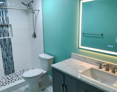 428 Heathrow Circle - Photo Thumbnail 15