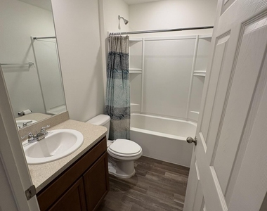 720 Avalon Street Se - Photo Thumbnail 9