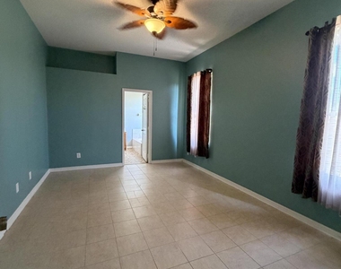 2900 Pebble Creek Street - Photo Thumbnail 25