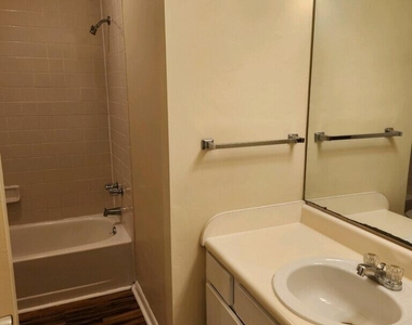 3505 Sable Palm Lane - Photo Thumbnail 5