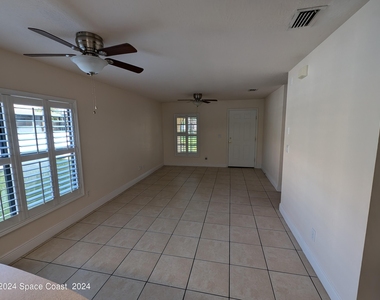 745 Luminary Circle - Photo Thumbnail 5