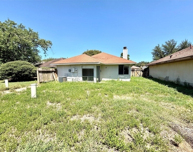12215 Westlock Drive - Photo Thumbnail 16