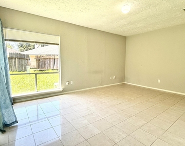 12215 Westlock Drive - Photo Thumbnail 8