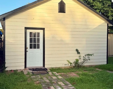 4314 Gano Street - Photo Thumbnail 6