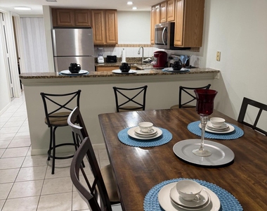 1600 Sunny Brook Lane Ne - Photo Thumbnail 5
