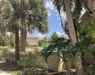 1600 Sunny Brook Lane Ne - Photo Thumbnail 27