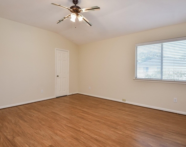 23527 Maple View Drive - Photo Thumbnail 21