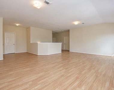 23527 Maple View Drive - Photo Thumbnail 14