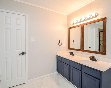 16406 Star Canyon Court - Photo Thumbnail 20