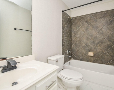 16406 Star Canyon Court - Photo Thumbnail 27