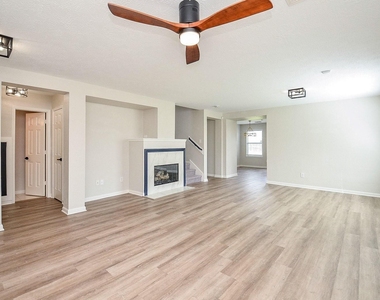 16406 Star Canyon Court - Photo Thumbnail 5