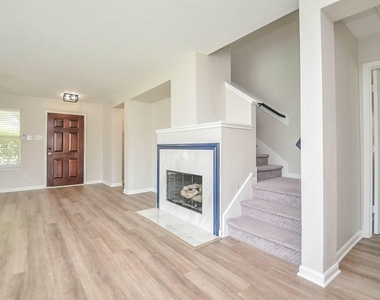 16406 Star Canyon Court - Photo Thumbnail 3