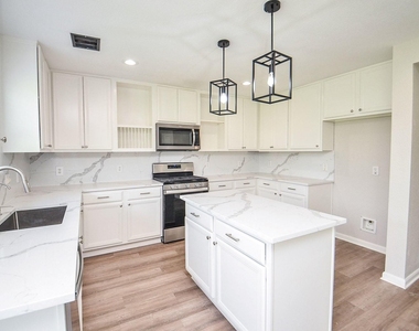 16406 Star Canyon Court - Photo Thumbnail 10
