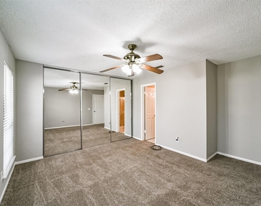 1613 Brook Meadow Drive - Photo Thumbnail 10