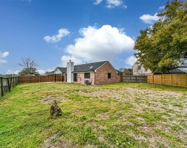 1613 Brook Meadow Drive - Photo Thumbnail 16