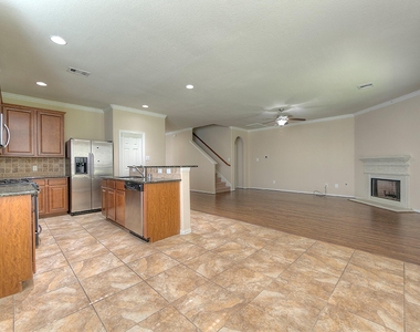 10 Quillwood Place - Photo Thumbnail 5