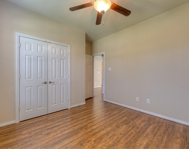 10 Quillwood Place - Photo Thumbnail 9