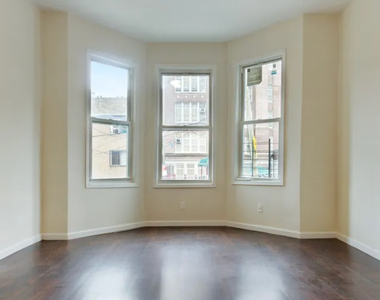 Longfellow Avenue - Photo Thumbnail 10