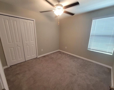 13770 Sea Bridge Drive - Photo Thumbnail 17