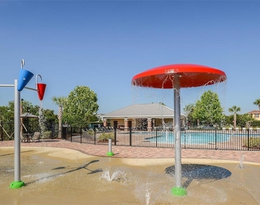 9157 Hillcroft Drive - Photo Thumbnail 9