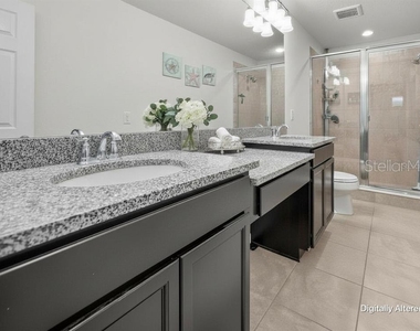 9157 Hillcroft Drive - Photo Thumbnail 5