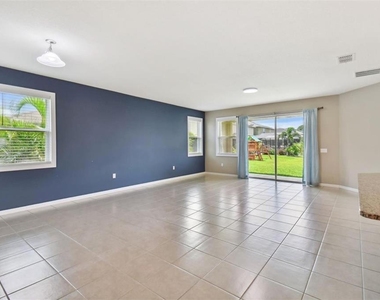 10606 Laguna Plains Drive - Photo Thumbnail 24
