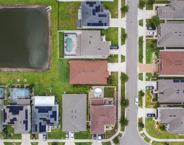 10606 Laguna Plains Drive - Photo Thumbnail 32