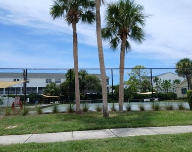 10350 Imperial Point Drive W - Photo Thumbnail 40