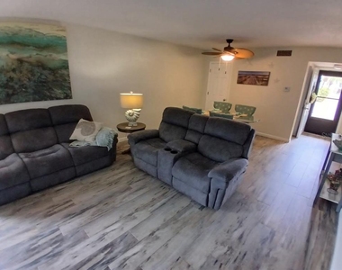 10350 Imperial Point Drive W - Photo Thumbnail 28
