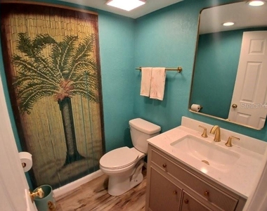 10350 Imperial Point Drive W - Photo Thumbnail 31