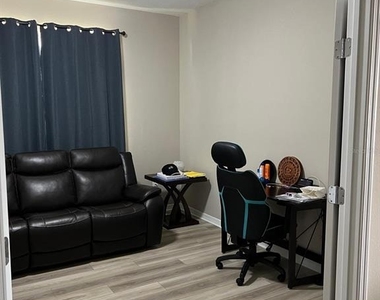 3900 Almond Brook Boulevard - Photo Thumbnail 6