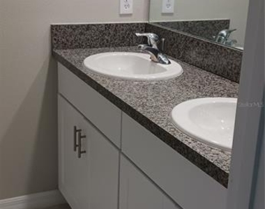 11905 Castine Street - Photo Thumbnail 15