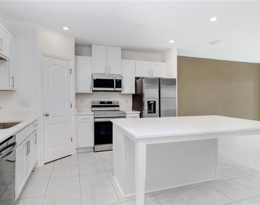32103 Pond Apple Bend - Photo Thumbnail 2