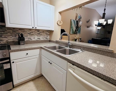 1435 Millstream Lane - Photo Thumbnail 10
