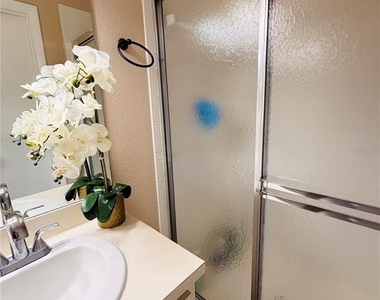 1435 Millstream Lane - Photo Thumbnail 11