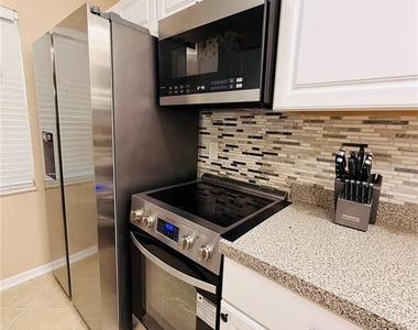 1435 Millstream Lane - Photo Thumbnail 8