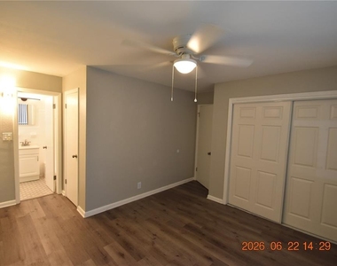 304 Danube Avenue - Photo Thumbnail 16
