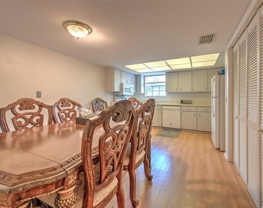 14454 Reuter Strasse Circle - Photo Thumbnail 5