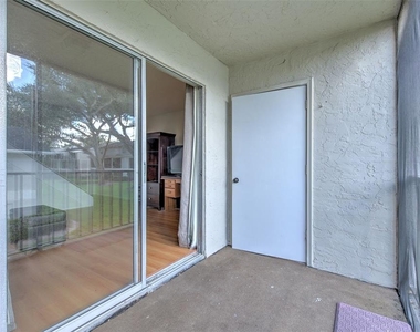 14454 Reuter Strasse Circle - Photo Thumbnail 29