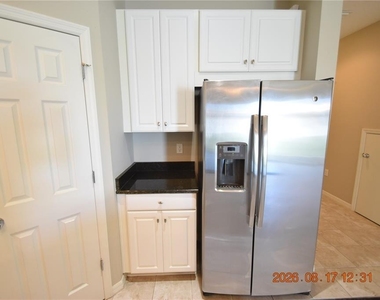 7031 Woodchase Glen Drive - Photo Thumbnail 11