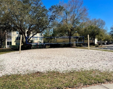 18335 Bridle Club Drive - Photo Thumbnail 16
