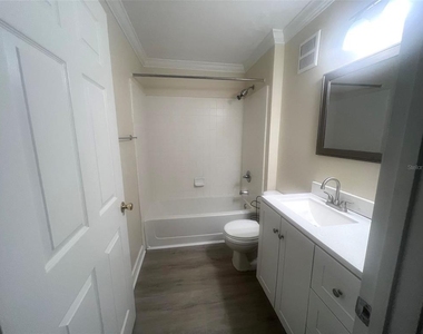 18335 Bridle Club Drive - Photo Thumbnail 11